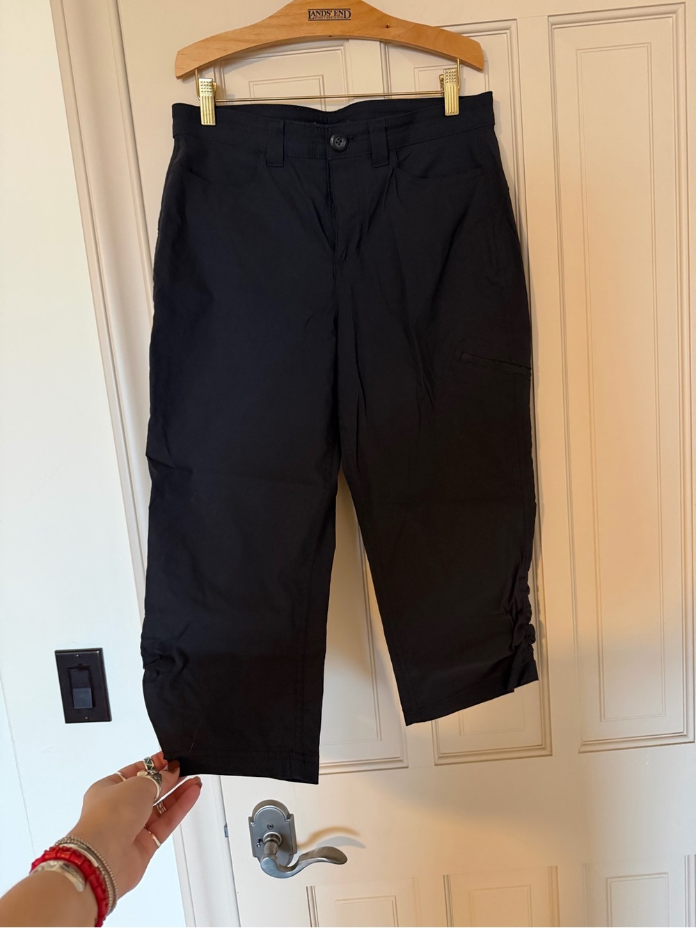 Eddie Bauer Black Cargo Capris